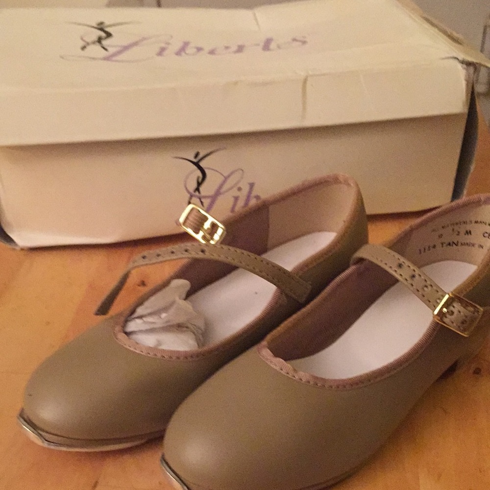 COPY - NEW Liberts tan tap shoes, size 9.5 kids